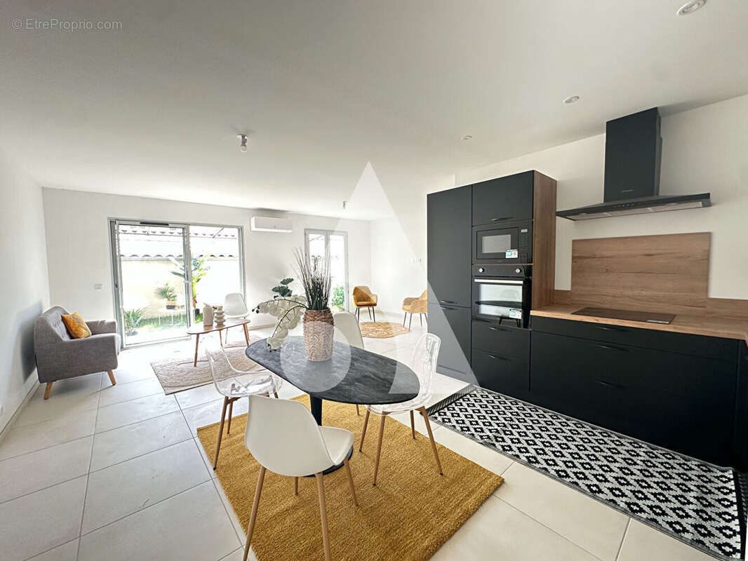 Prox Pertuis Appartement T4 avec Terrasse + 2 places de stationnement - photo 2