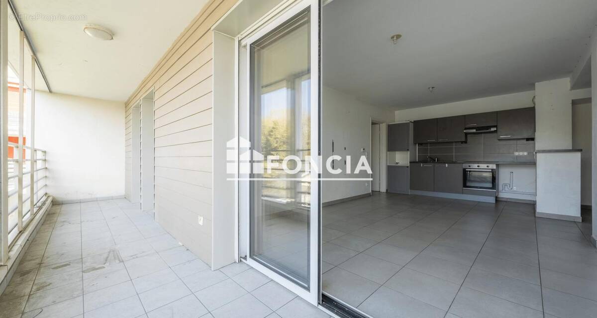 Appartement à VILLENAVE-D'ORNON