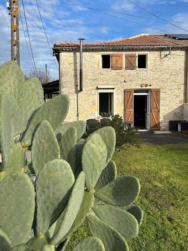 Maison à BRAUD-ET-SAINT-LOUIS