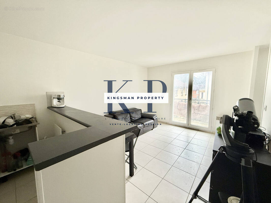 Appartement à CORBEIL-ESSONNES