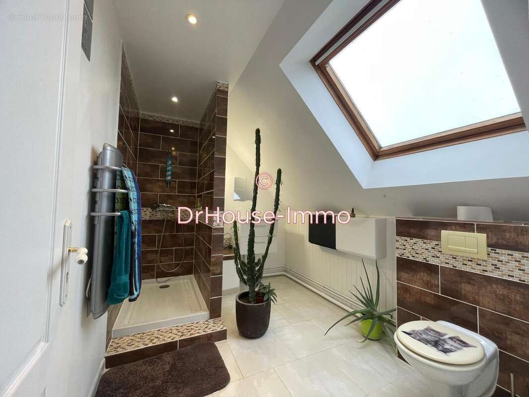 Maison à MONTCRESSON