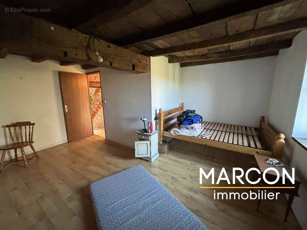 Maison à CHAMPAGNAT