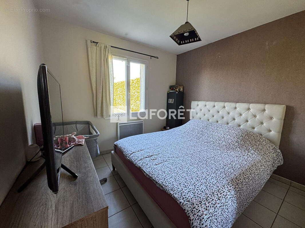 Maison à ESTREES-SAINT-DENIS