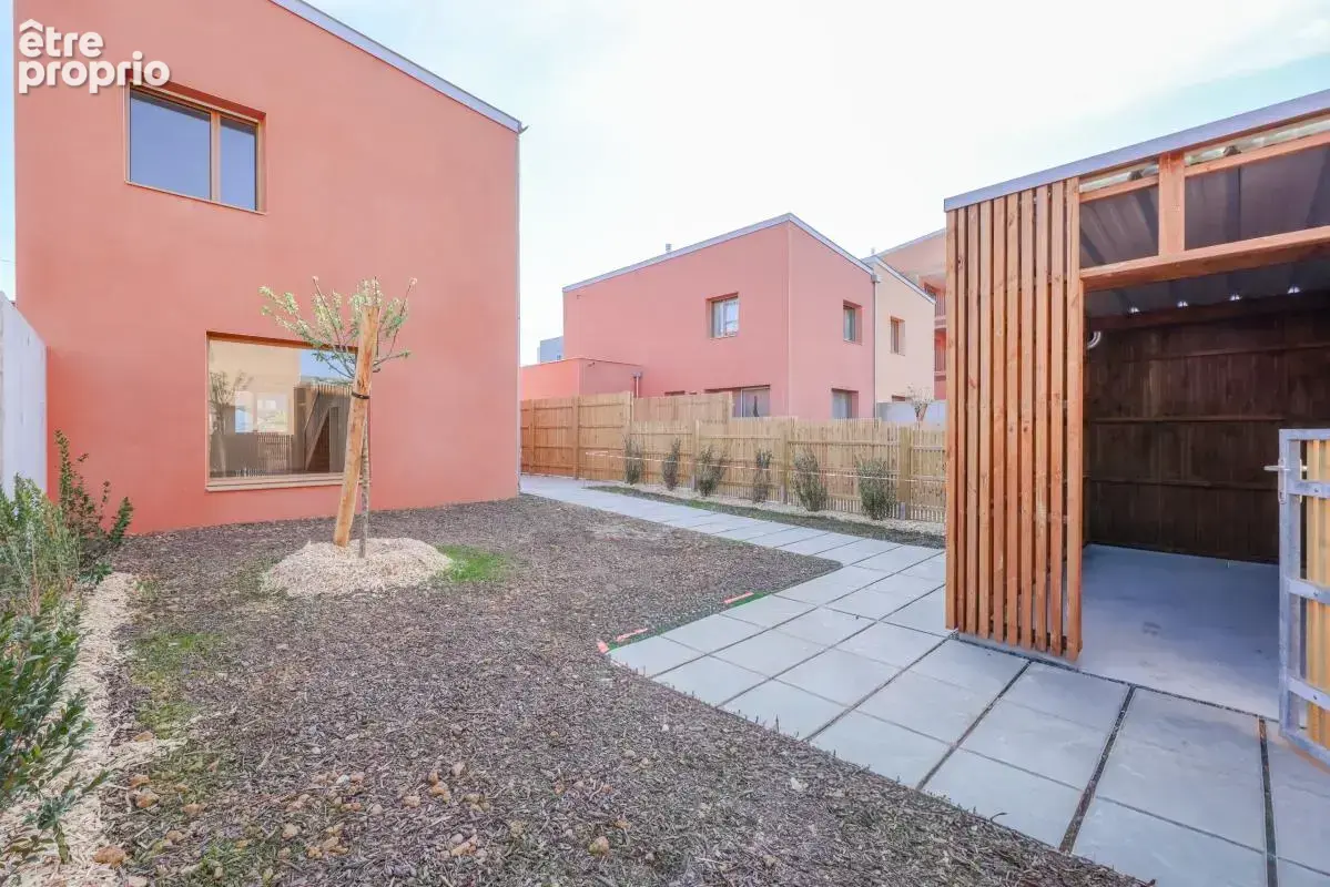 Maison T4  jardinet et garage - photo 9