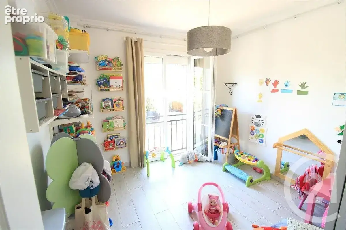 Maison 220 m² à Yerres  - photo 8