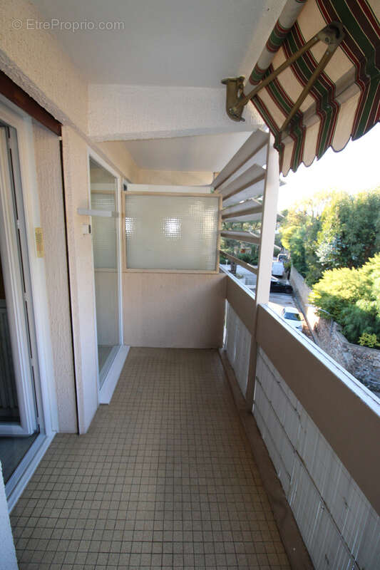 Appartement à HYERES