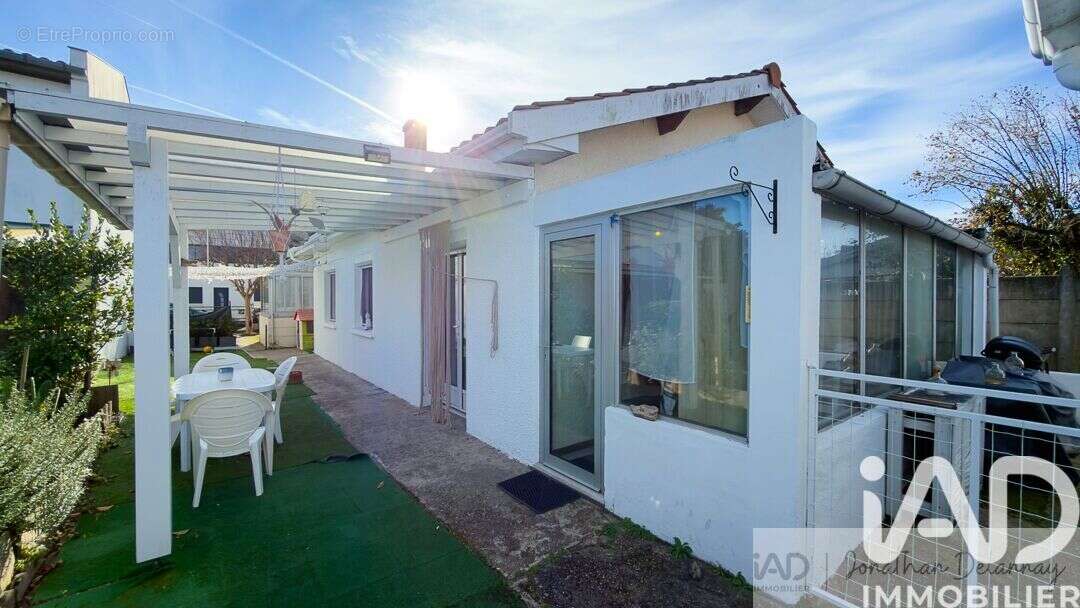 Photo 6 - Maison à CENON