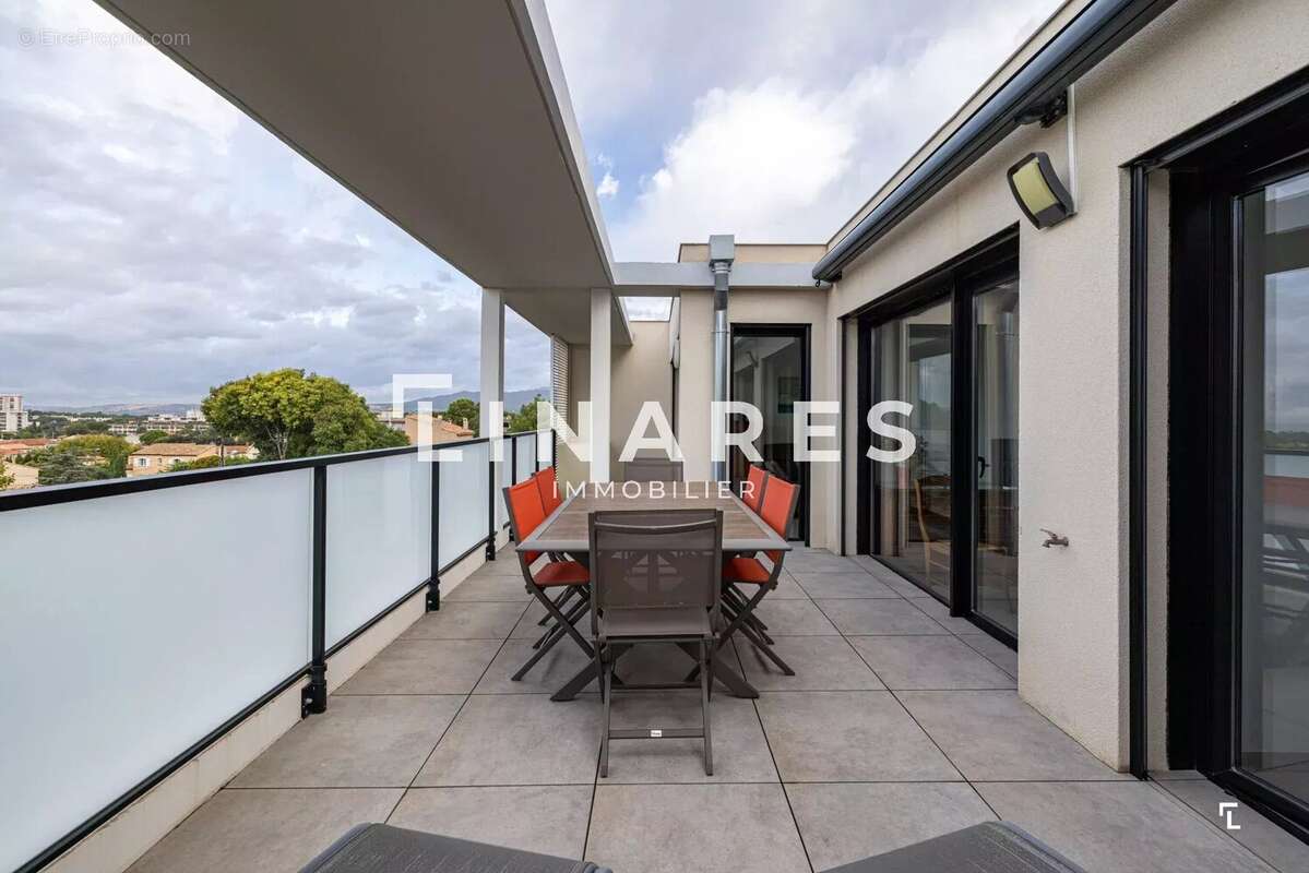 Appartement à MARSEILLE-12E