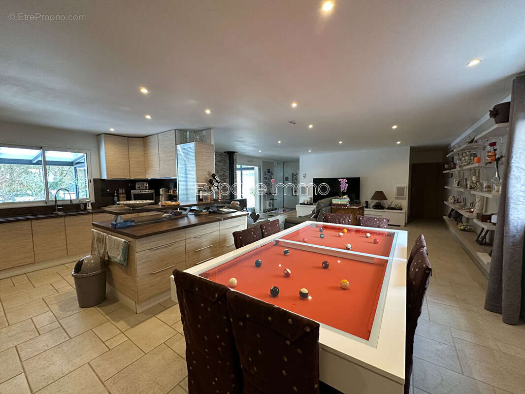 Maison à QUINCAMPOIX