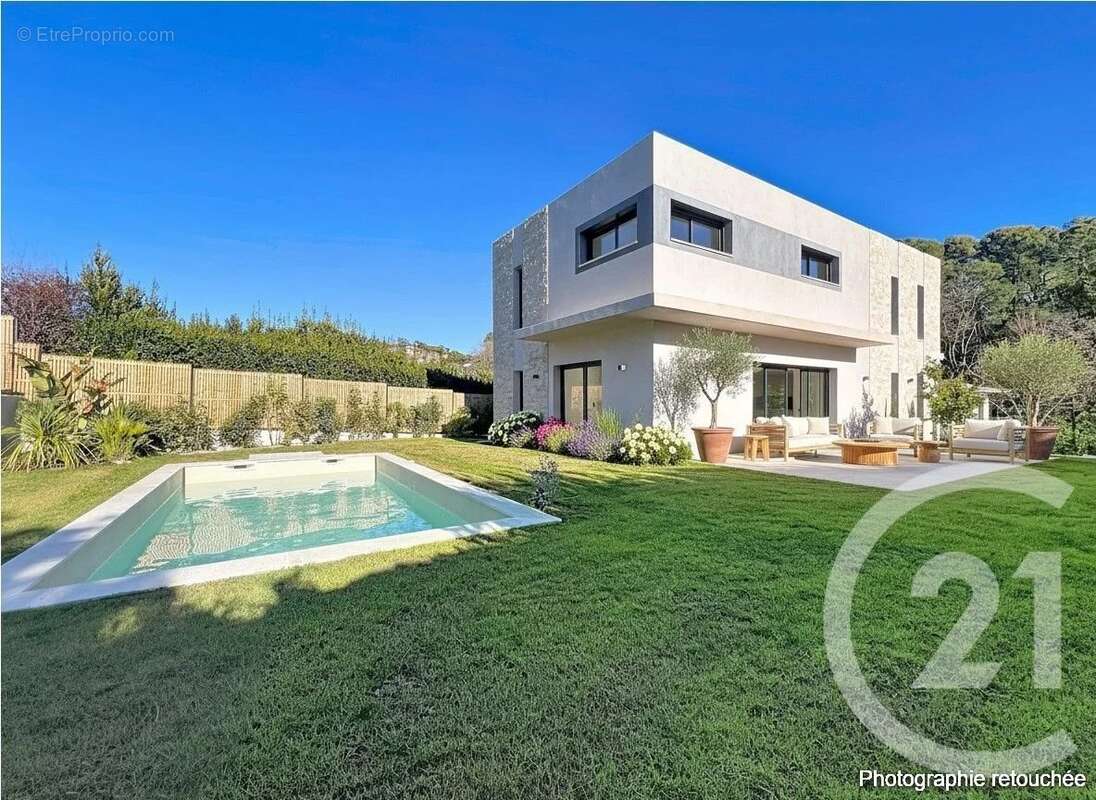 Maison 162 m² à Mougins  - photo 17