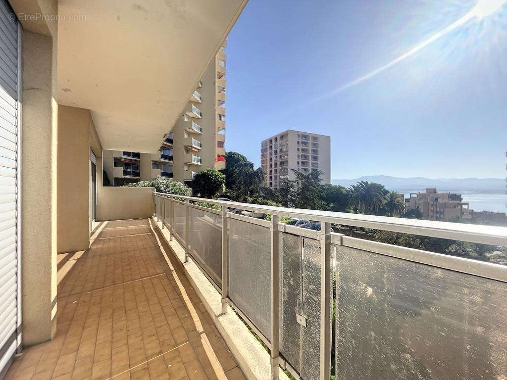Appartement à AJACCIO