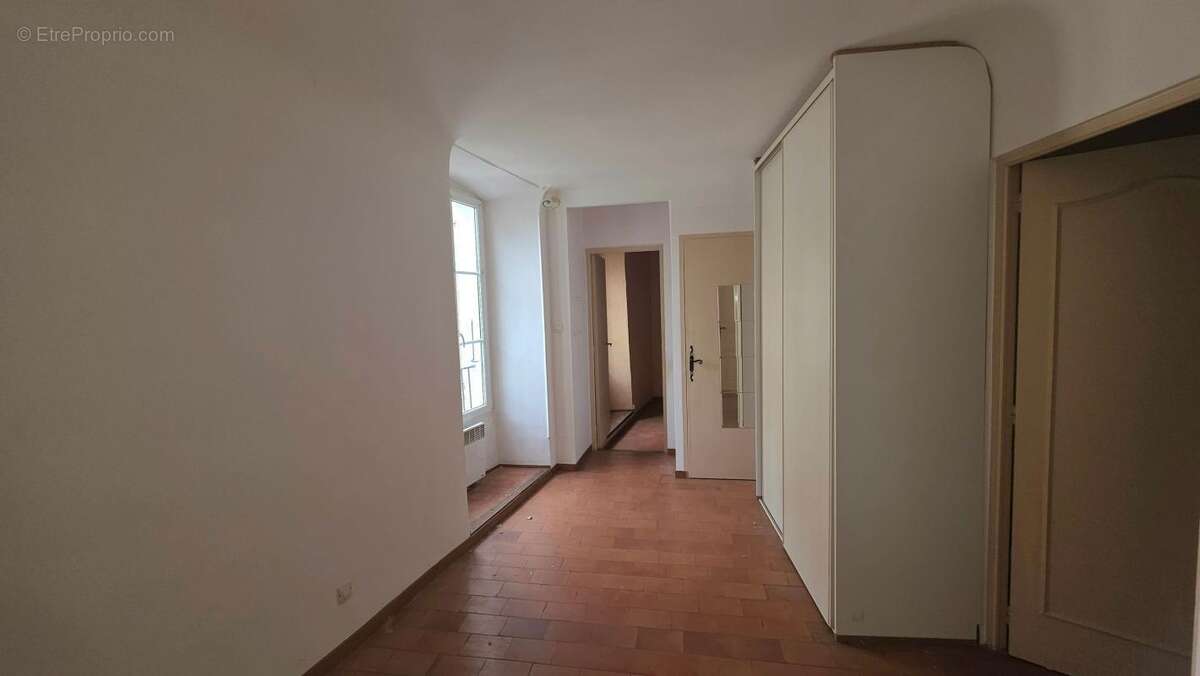 Appartement à LAMBESC