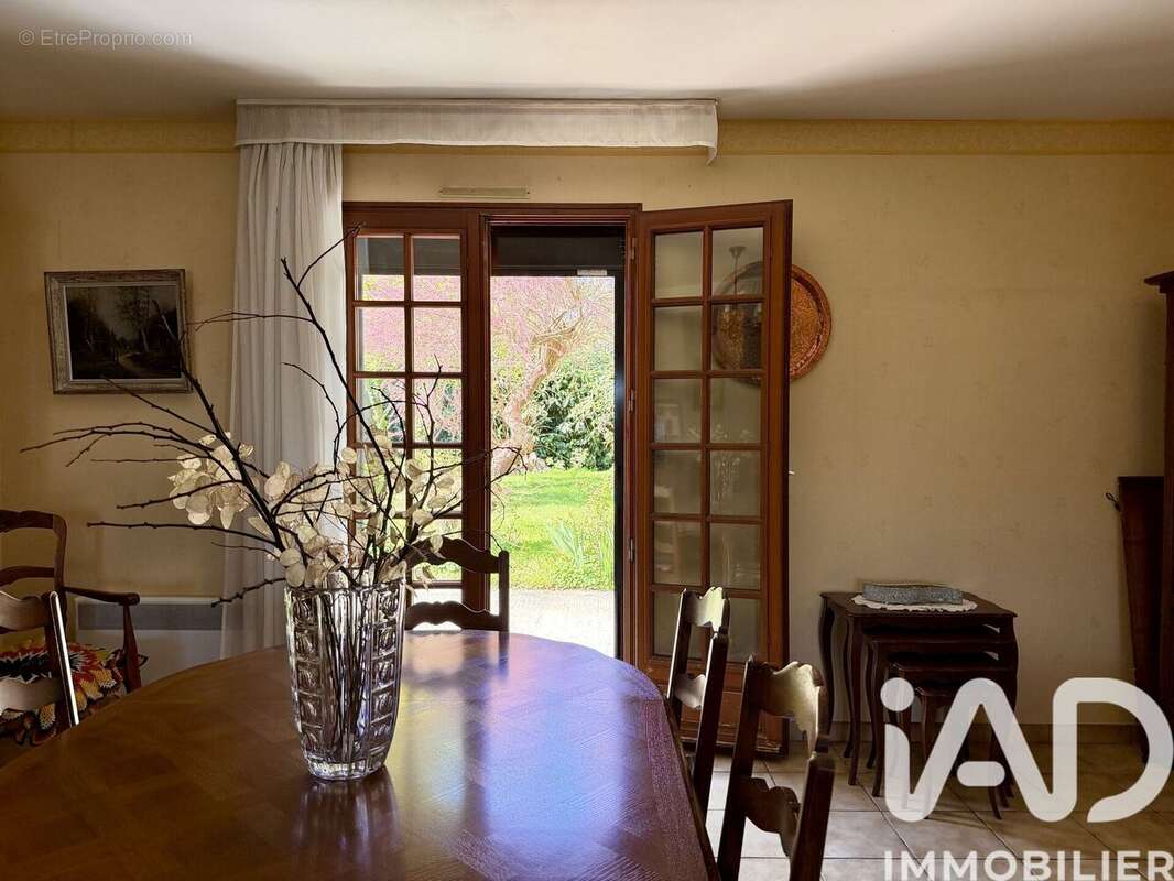 Photo 8 - Maison à ORGERES