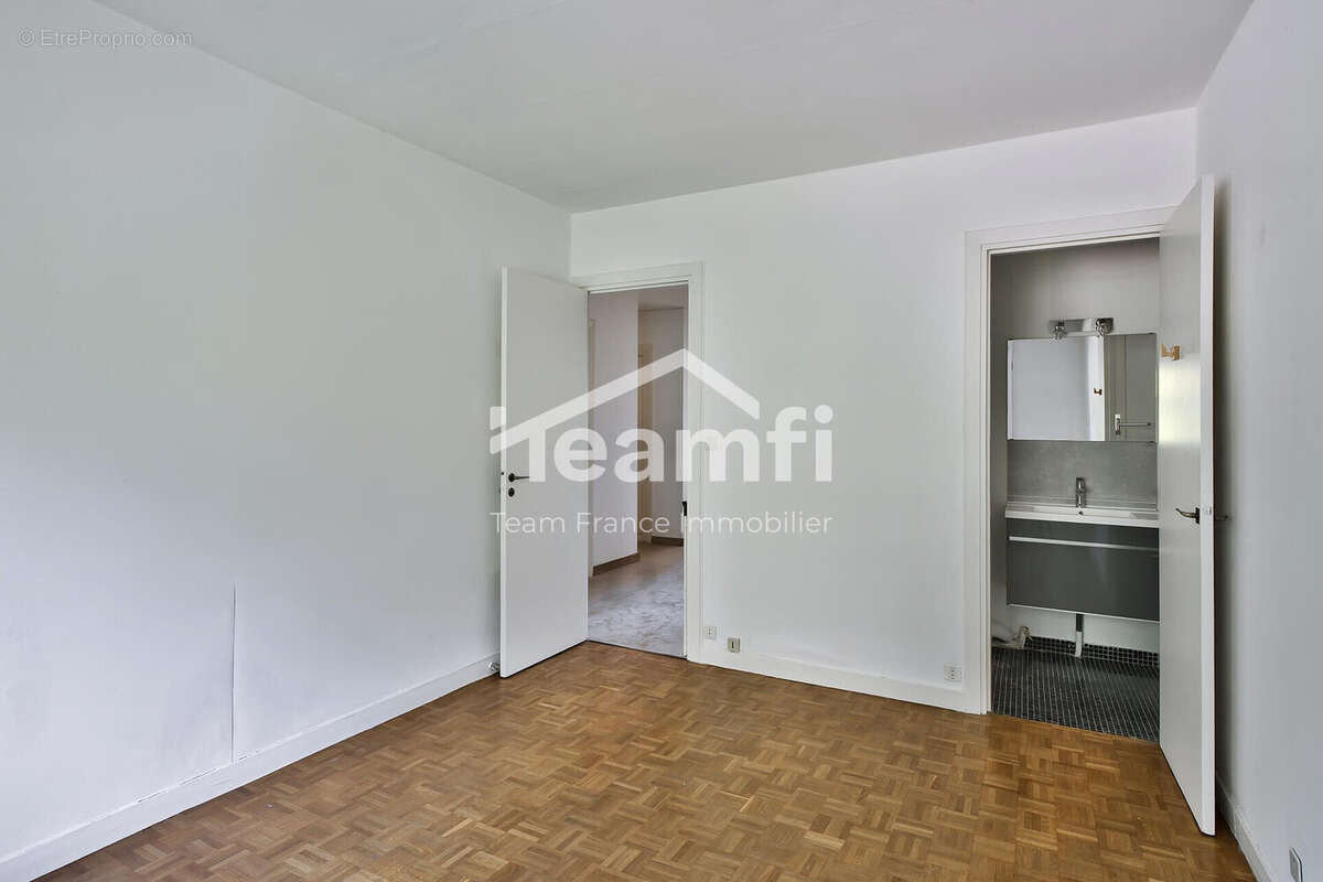 Appartement à CALUIRE-ET-CUIRE
