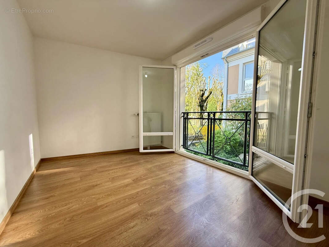 Appartement à FONTAINEBLEAU