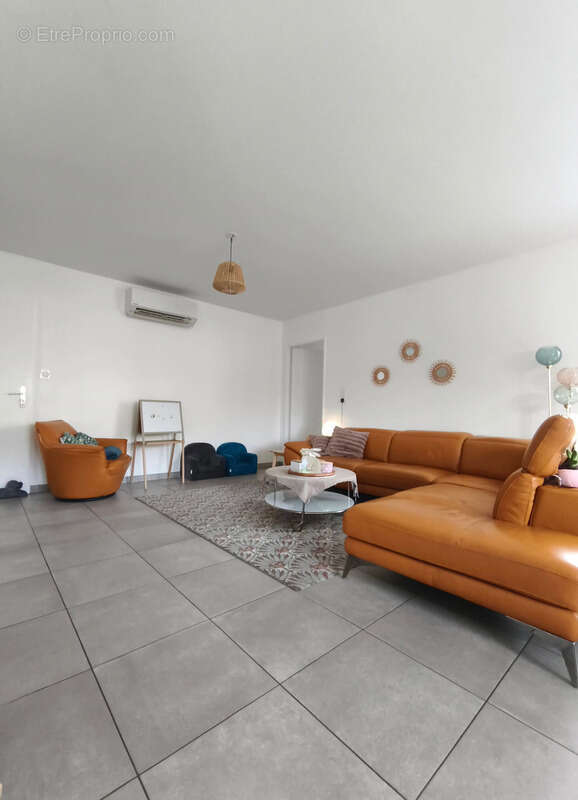 Maison à vendre 4 pièces axe 4 voies La Rochelle / Niort - photo 2