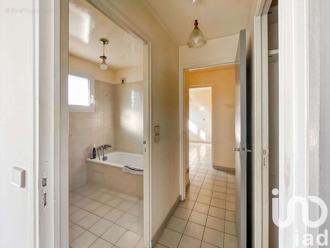 Photo 7 - Appartement à MONTFERMEIL