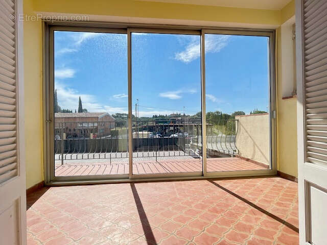 Appartement à LORGUES