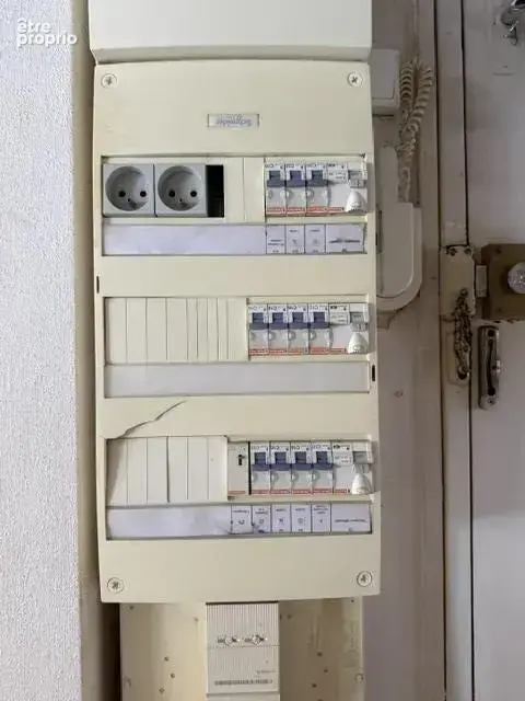 Hauts quartier, proche toutes commodites - photo 11