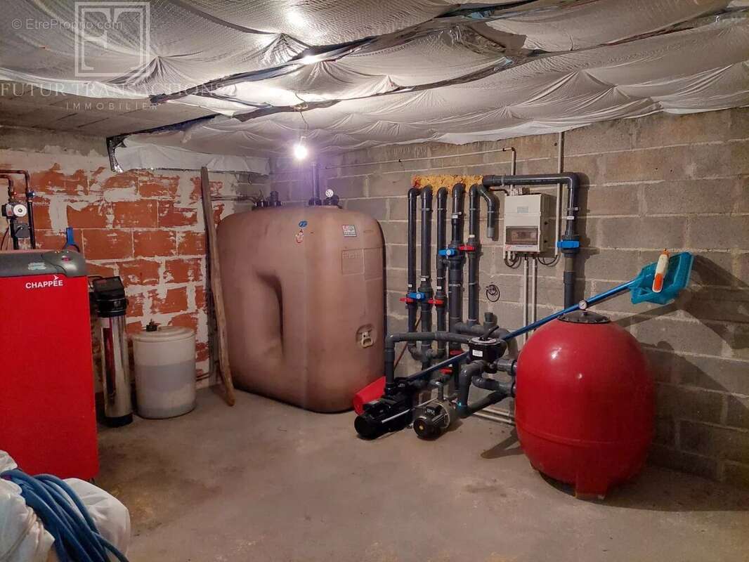 Maison à CHAMPAGNAC-DE-BELAIR