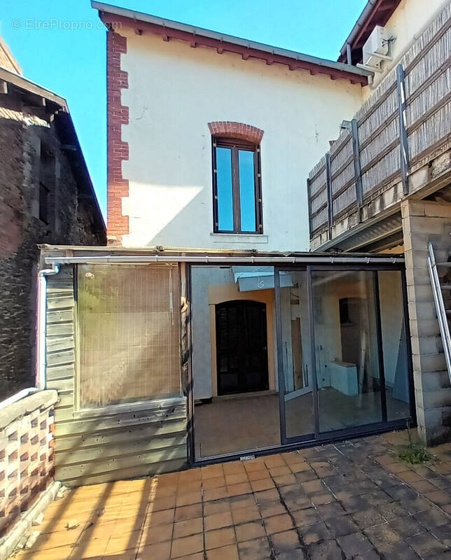 Appartement à DECAZEVILLE