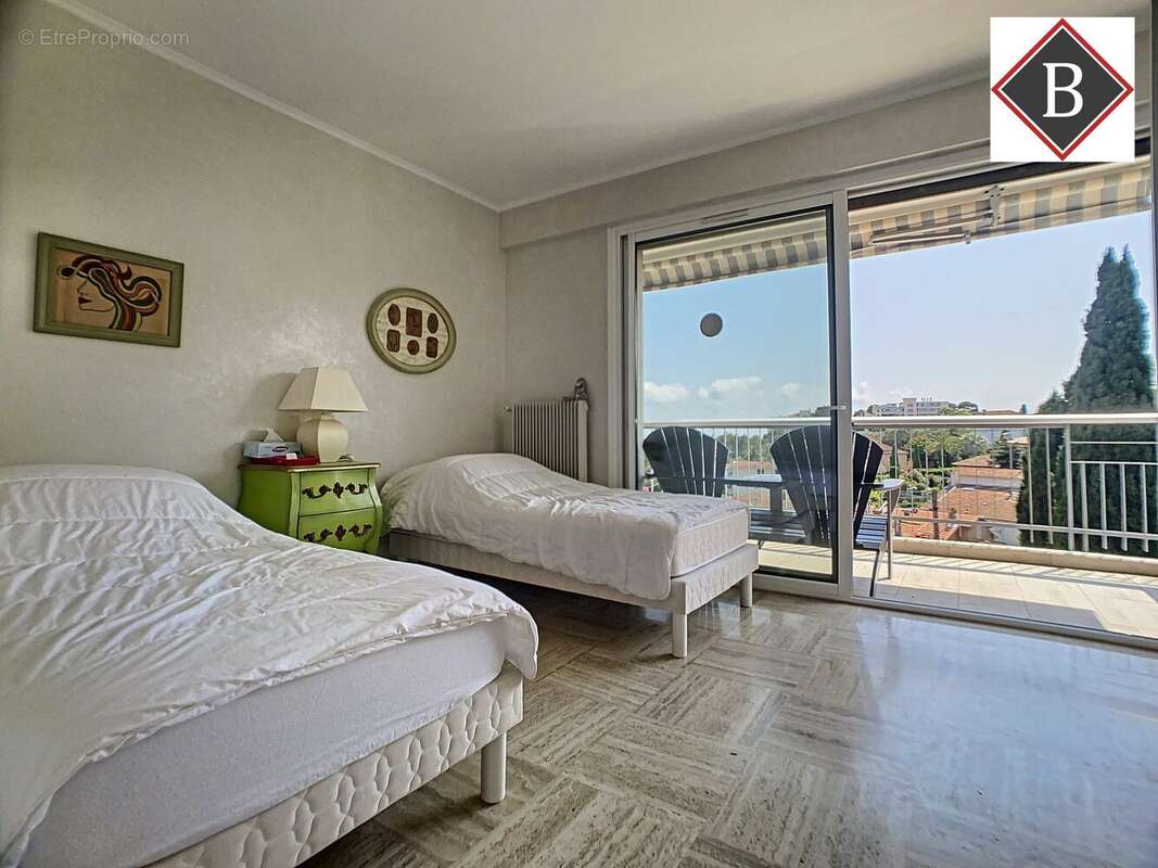 Appartement à LE CANNET