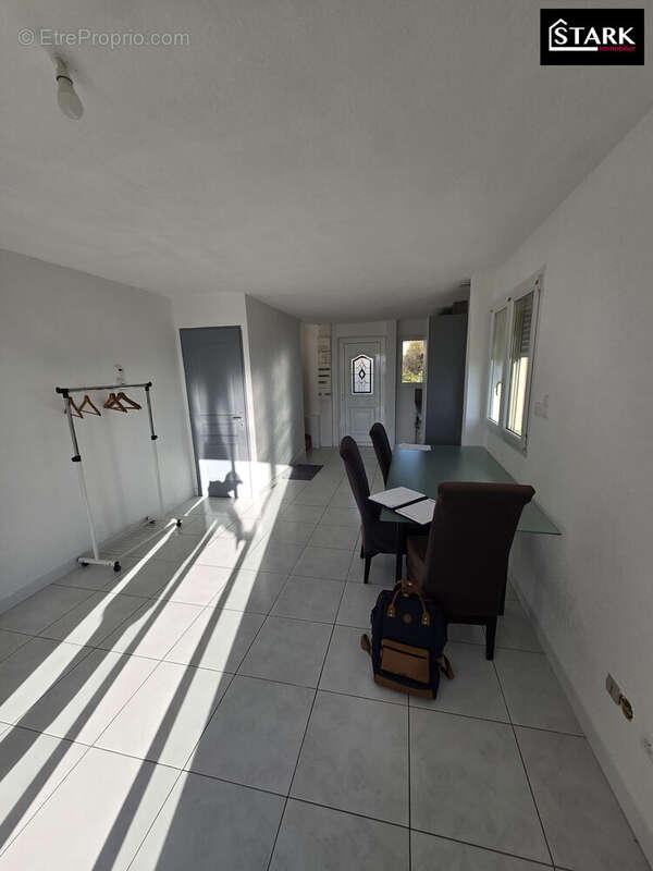 Appartement à VILLARS-LE-SEC