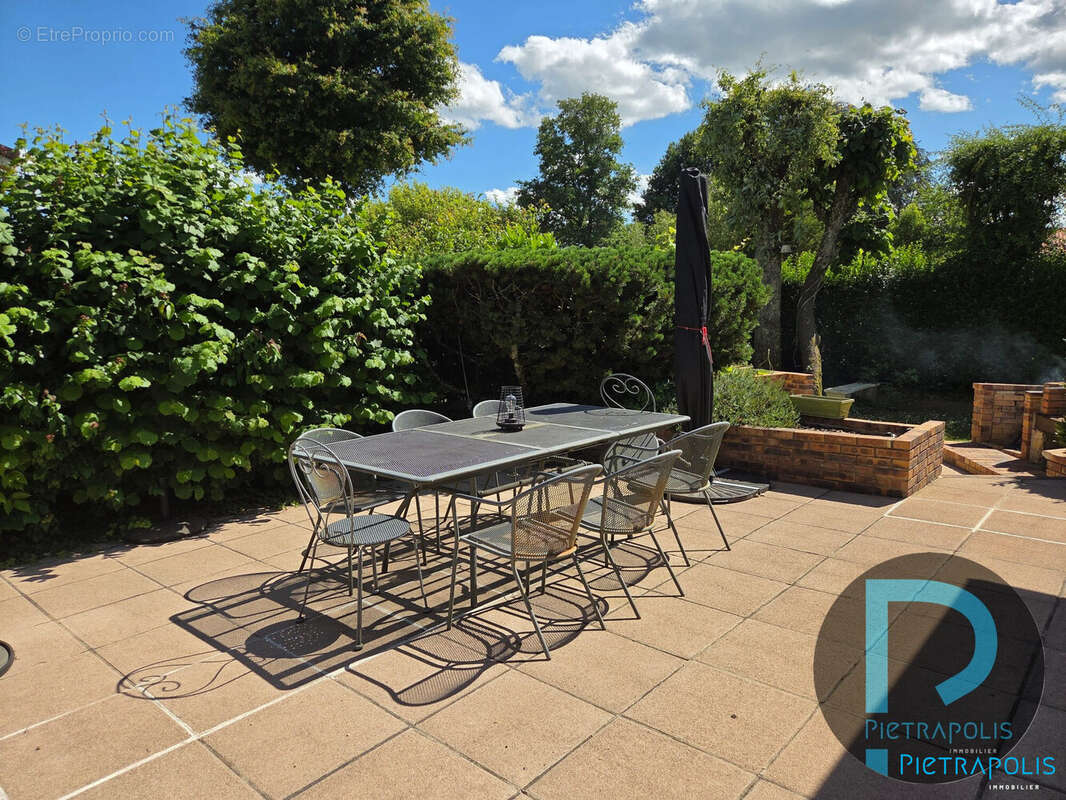 Maison 104 m² à Villars-Les-Dombes  - photo 7