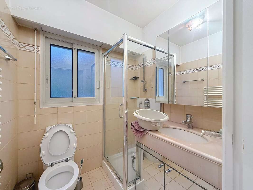 Appartement à LE CANNET