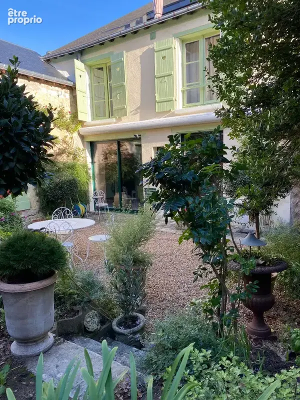 Maison 330 m² à Amboise  - photo 15