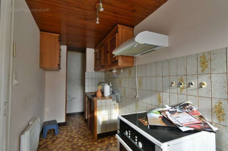 Maison à POURU-SAINT-REMY