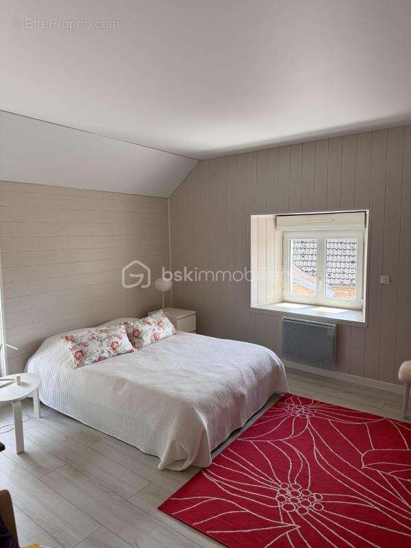 Maison 250 m² à Etalante  - photo 11