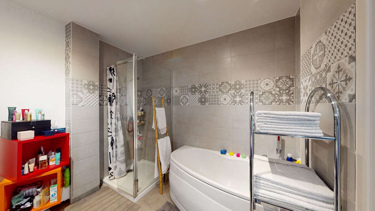 Appartement à MONTFERRAND-LE-CHATEAU