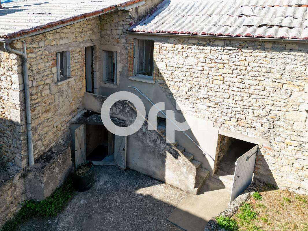 Maison à BEAULIEU