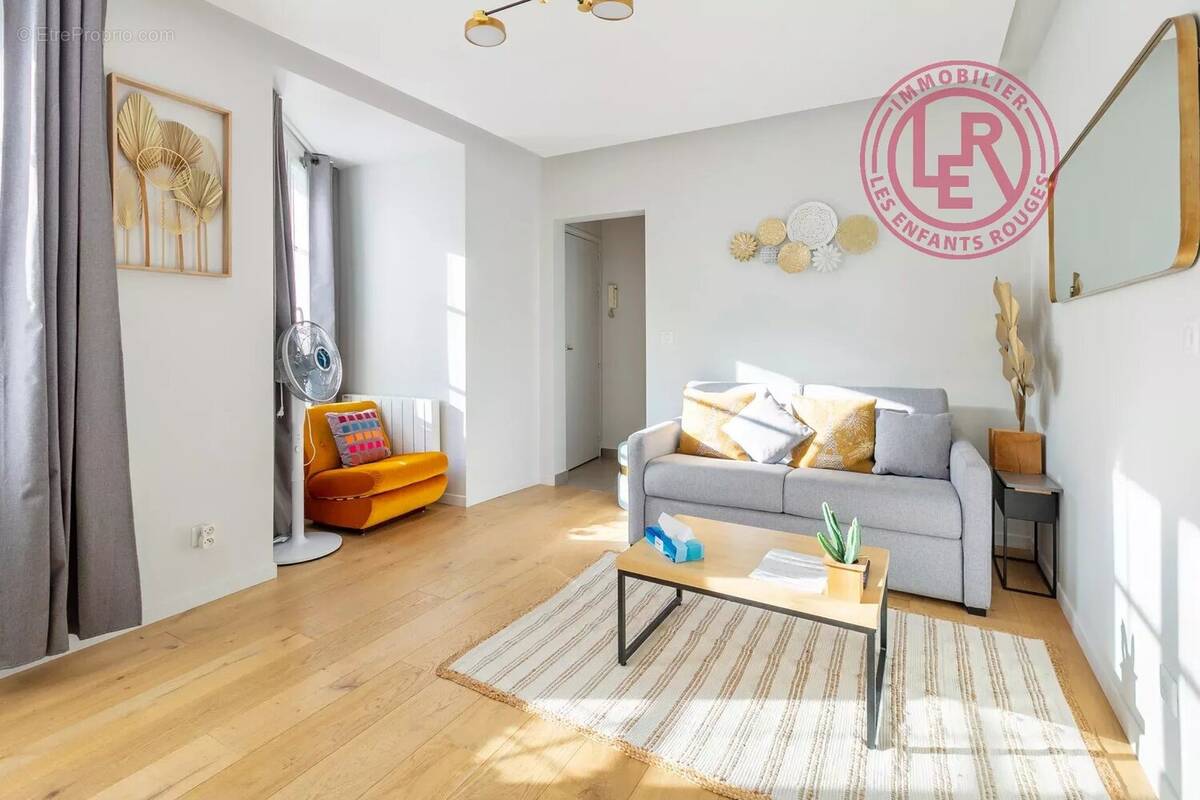 Appartement à PARIS-4E