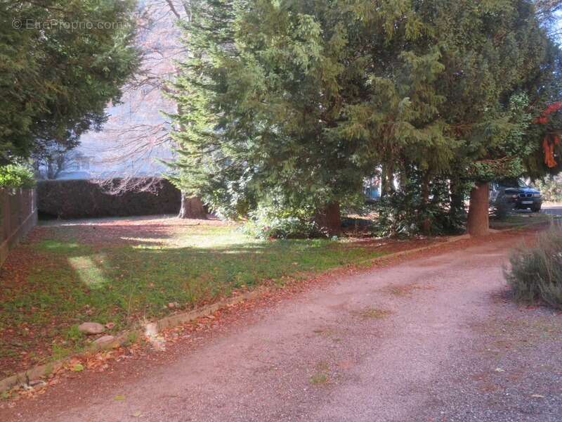 APPARTEMENT T1 de 48.50 m2, vendu meublé à  DIGNE LES BAINS (04) - photo 19