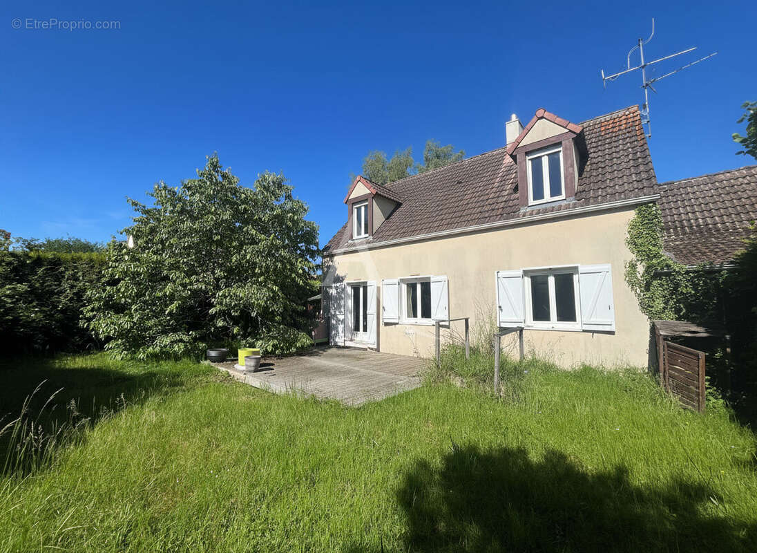 Maison à DOURDAN