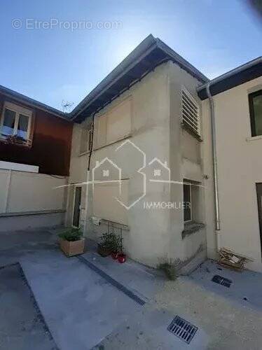 Appartement à HAUTERIVES