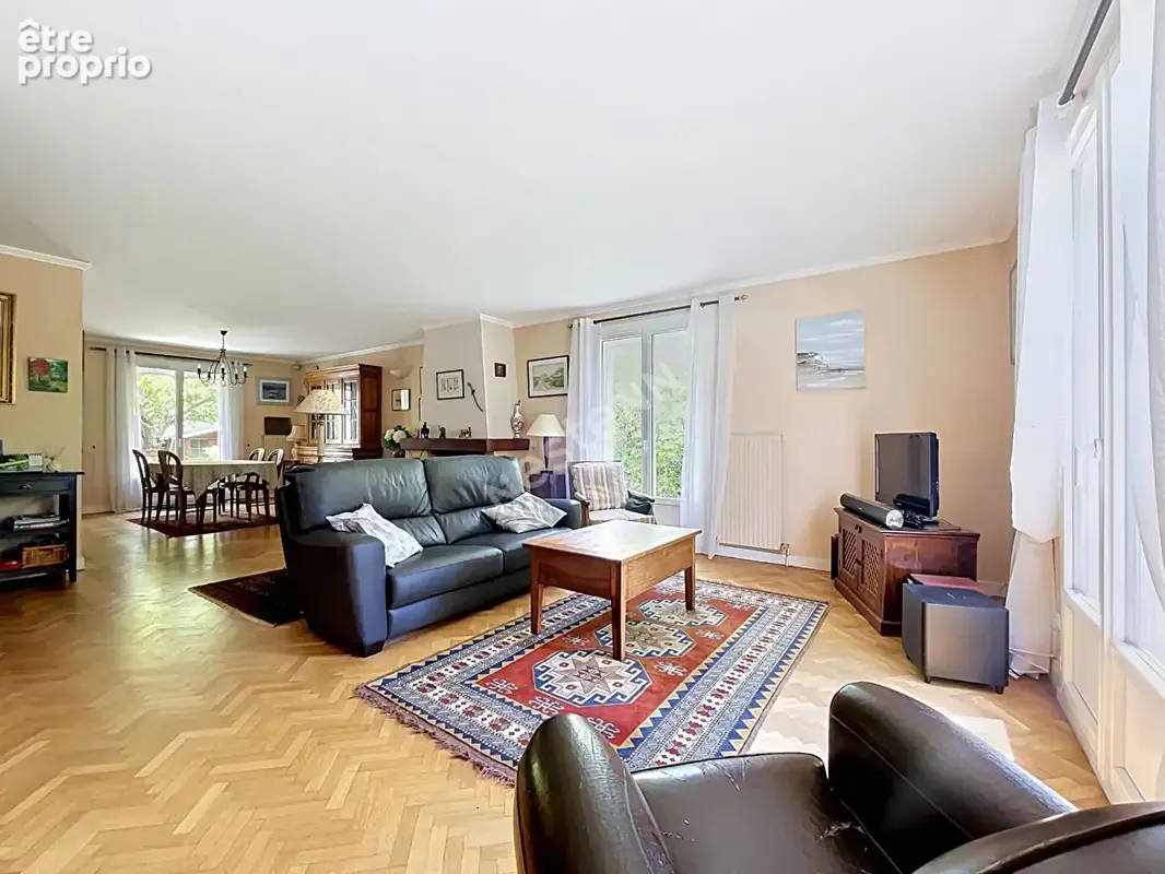 ORVAULT PETIT CHANTILLY, Maison  non mitoyenne 5 chambres, garage, jardin - photo 3