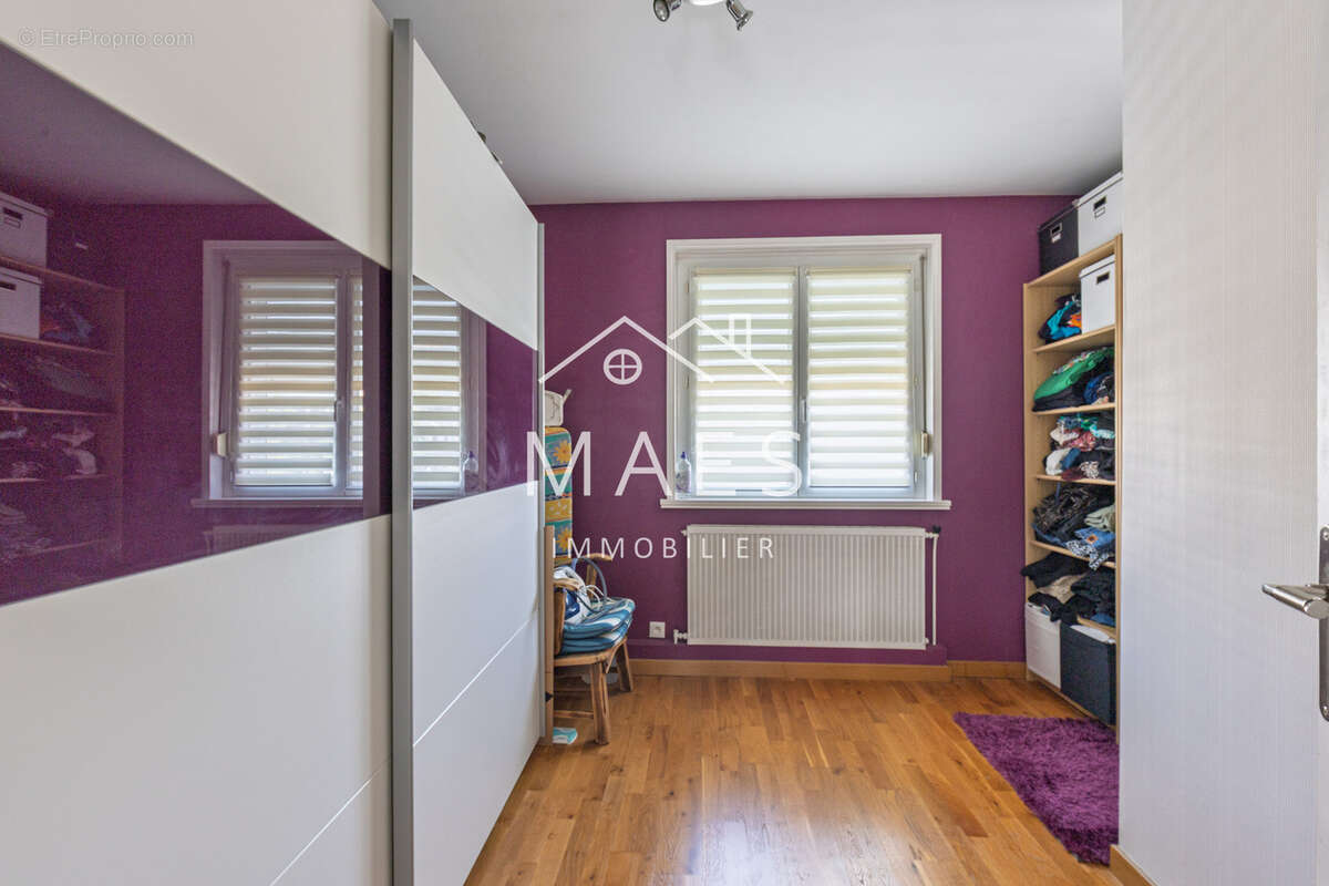 Charmante maison, 4 chambres, jardin sud + double garage - photo 8