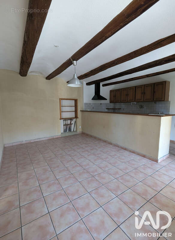 Maison 89 m² à Pouzilhac  - photo 2