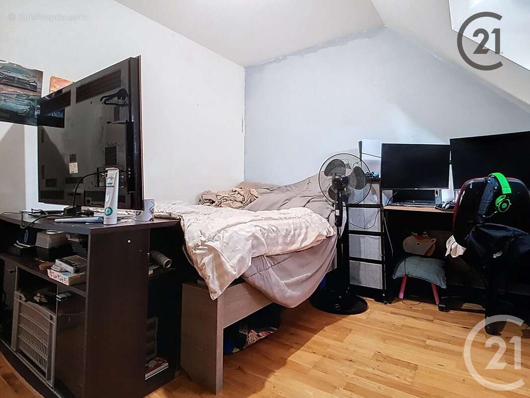 Maison à SAINT-ANDRE-LES-VERGERS