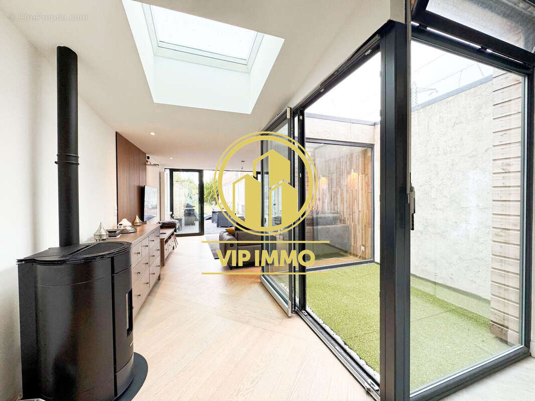 Maison à MARQUETTE-LEZ-LILLE