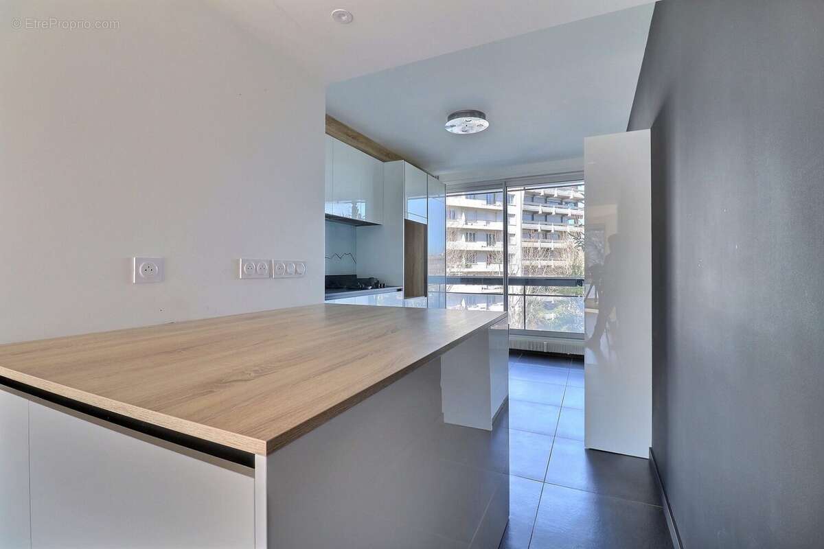 Appartement 84 m² à Chamalieres  - photo 2