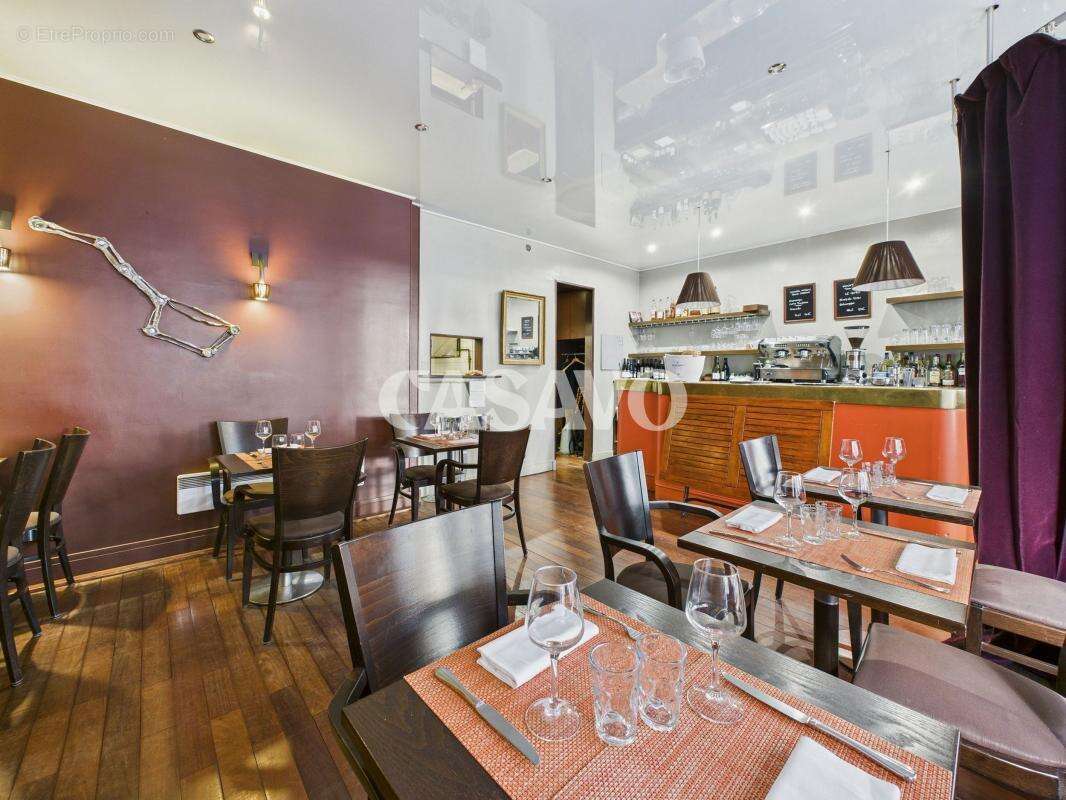 Appartement à PARIS-14E