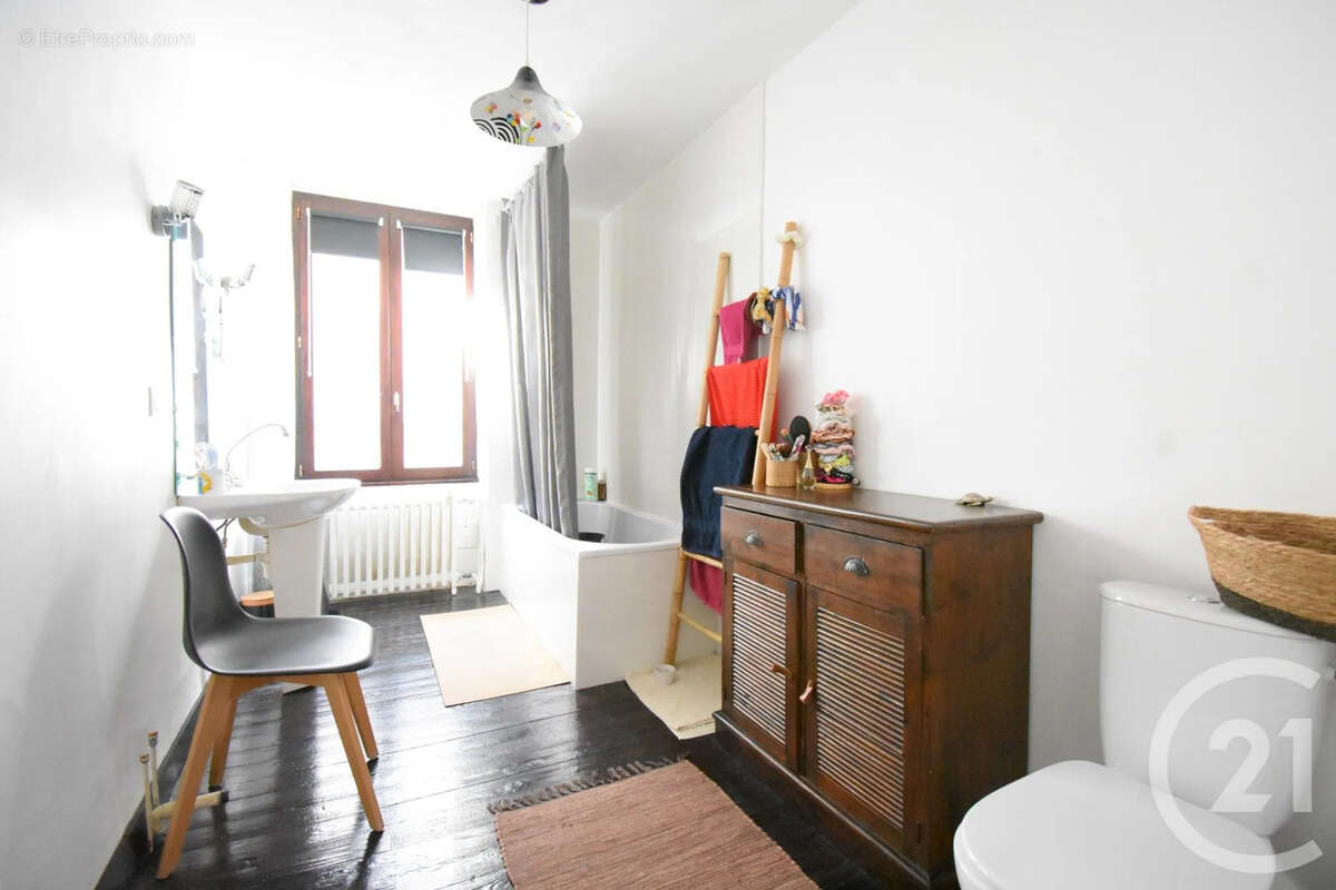 Maison à VICHY