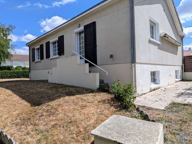 Maison à vendre 110m² saint pierre des echaubrognes (79) - photo 13
