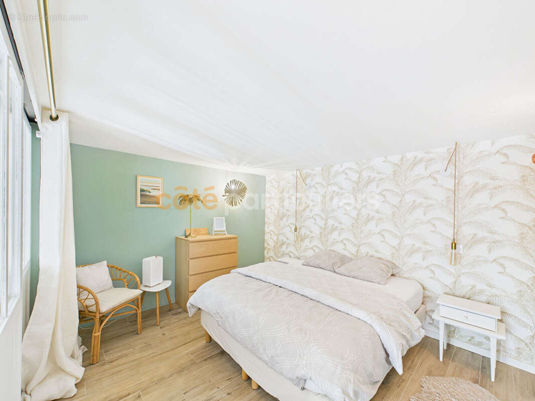 Maison à VILLENAVE-D'ORNON