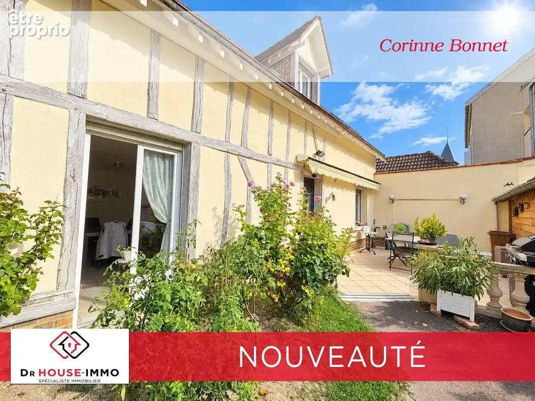 Maison à SAINTE-SAVINE