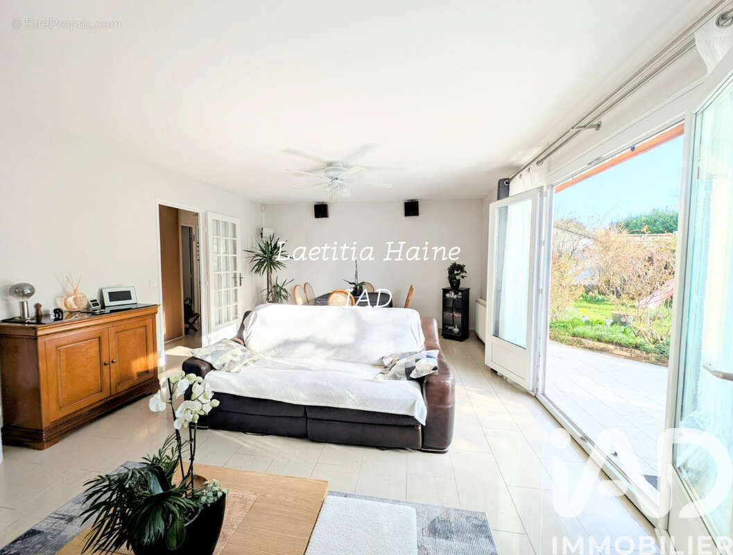 Photo 4 - Maison à MONTIGNY-LES-CORMEILLES